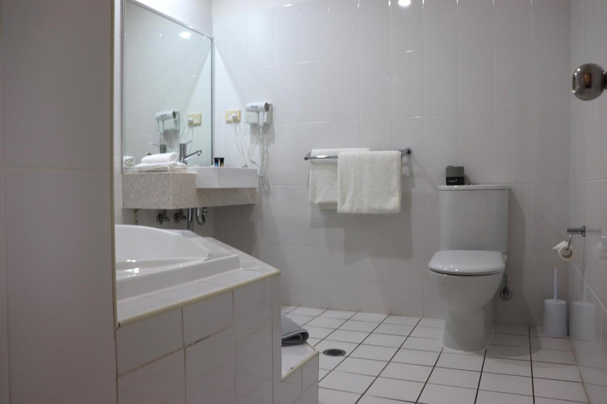 Cootamundra Heritage Motel & Apartments Bagian luar foto